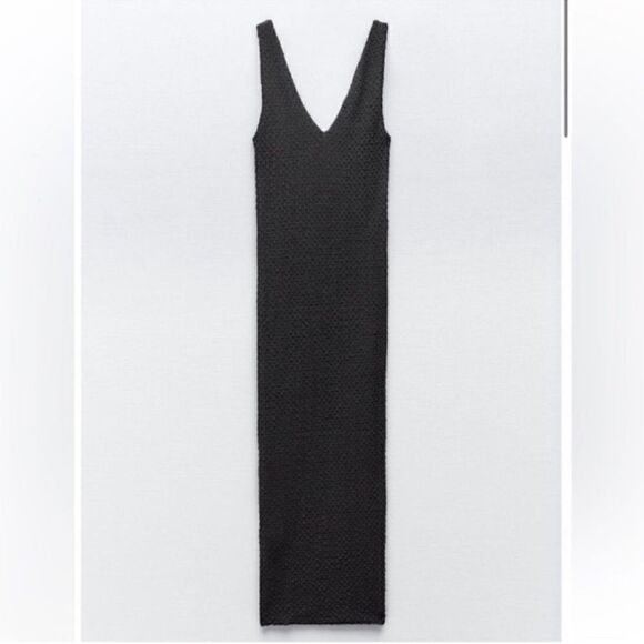 Zara Gray Textured Fitted Midi Dress(Size Large) - Picture 2 of 11